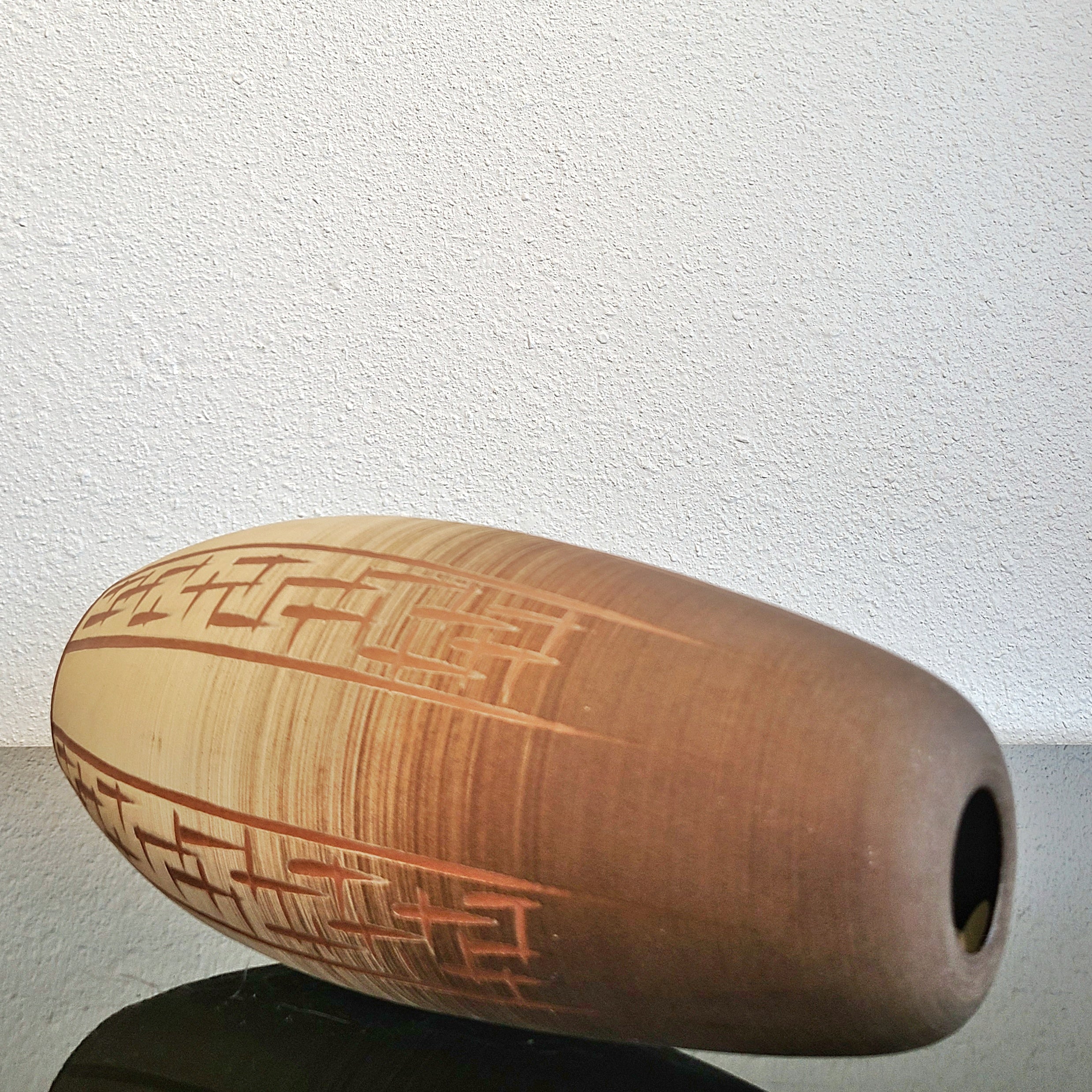 TALL ERHARD GOSCHALA STUDIO VASE Nr. 21B (GDR)