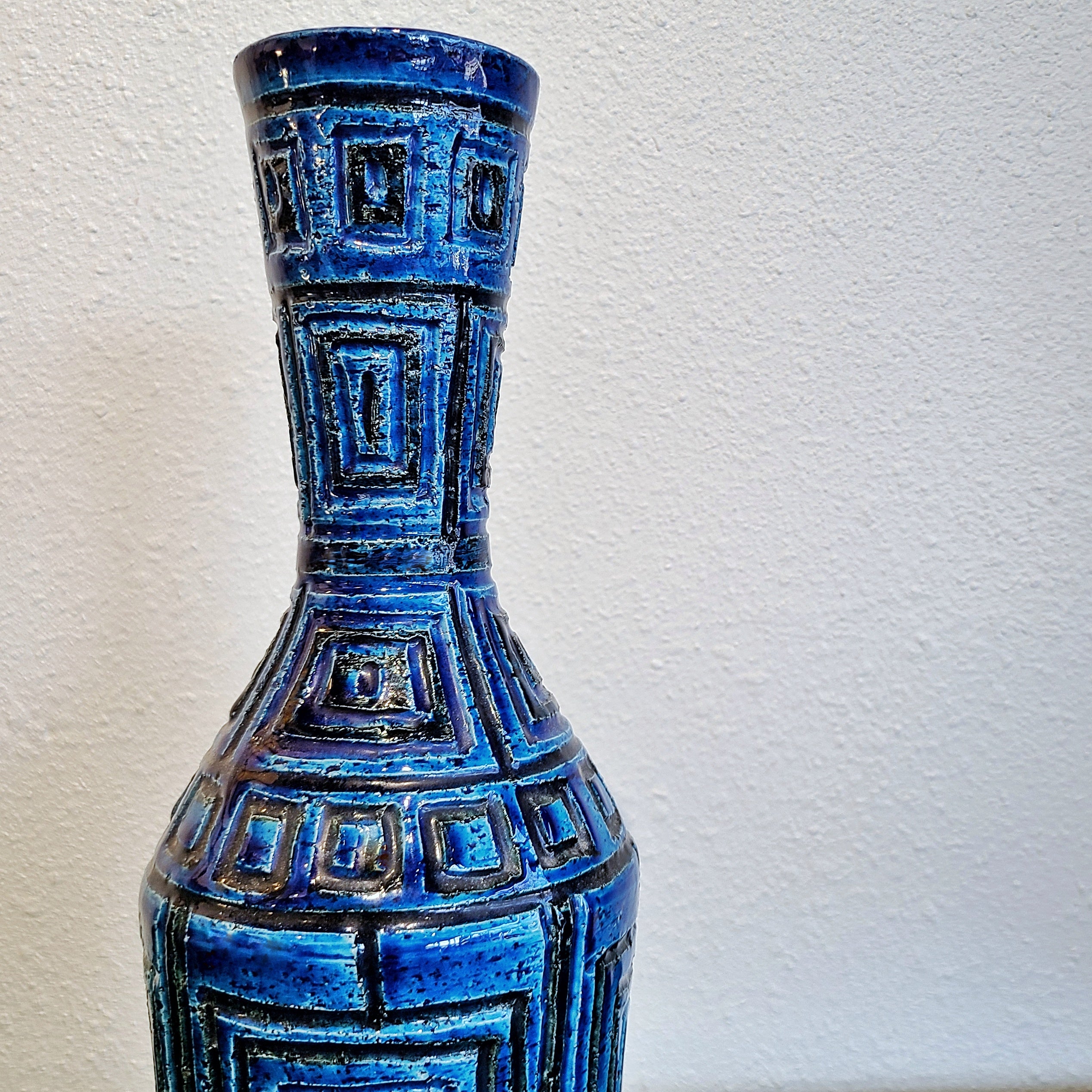 XL BLUE GEOMETRIC DÉCOR VASE BY SARDARTIS (ITALY)