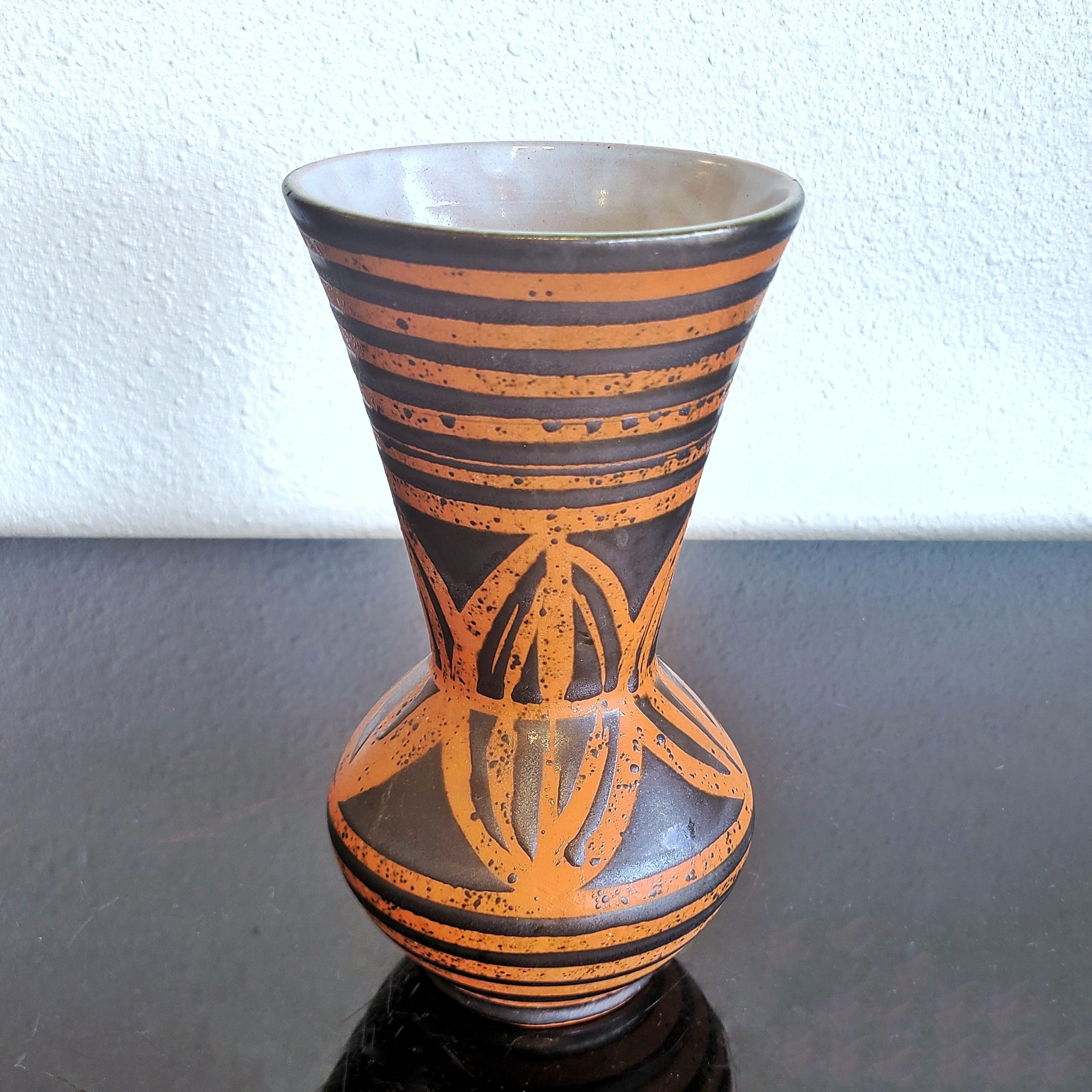 RUST ORANGE ‘ANKARA’ FUNNEL-MOUTH VASE BY HELMUT SCHOLTIS FOR CARSTENS