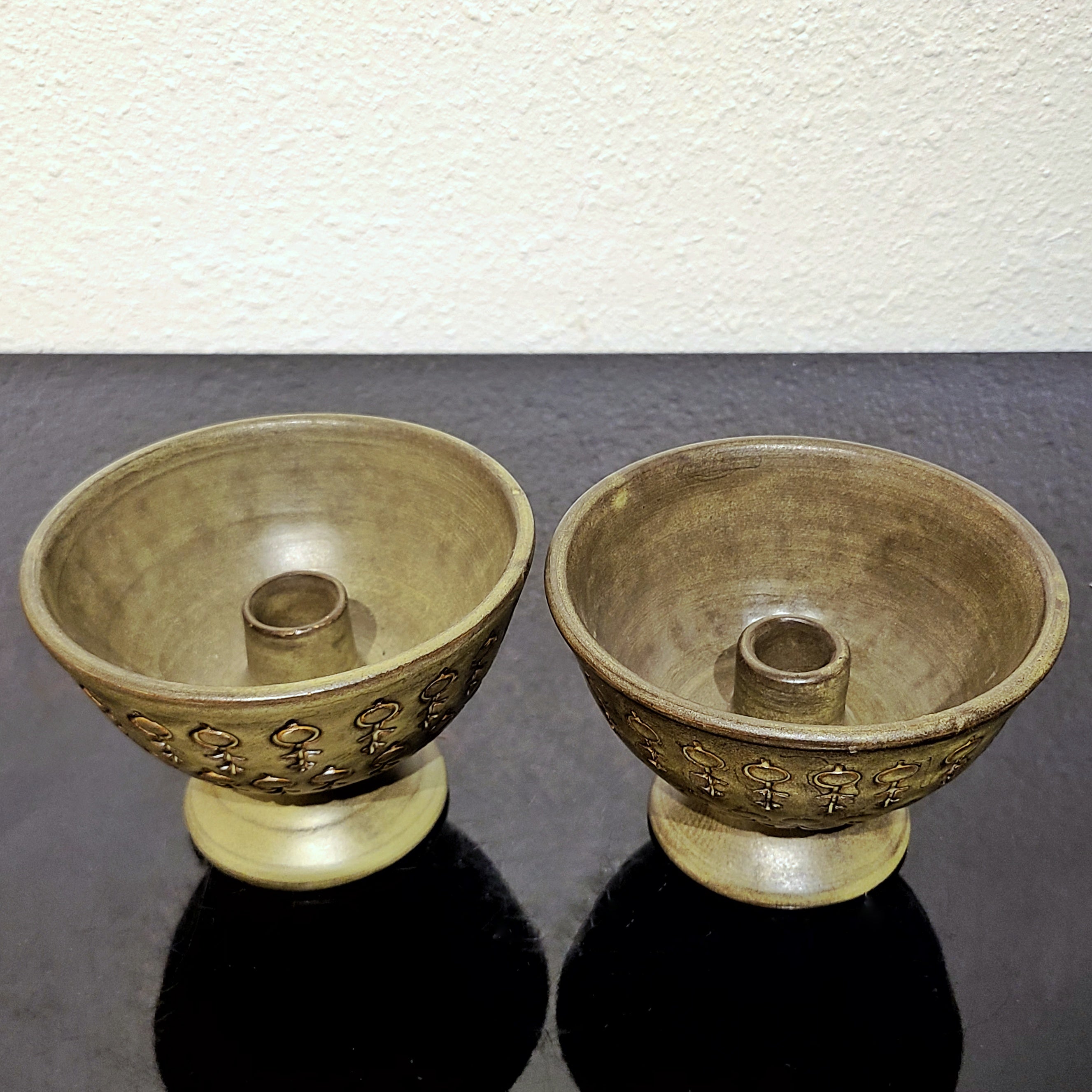 OLIVE GREEN BITOSSI ‘KEY’ DÉCOR CANDLE HOLDERS