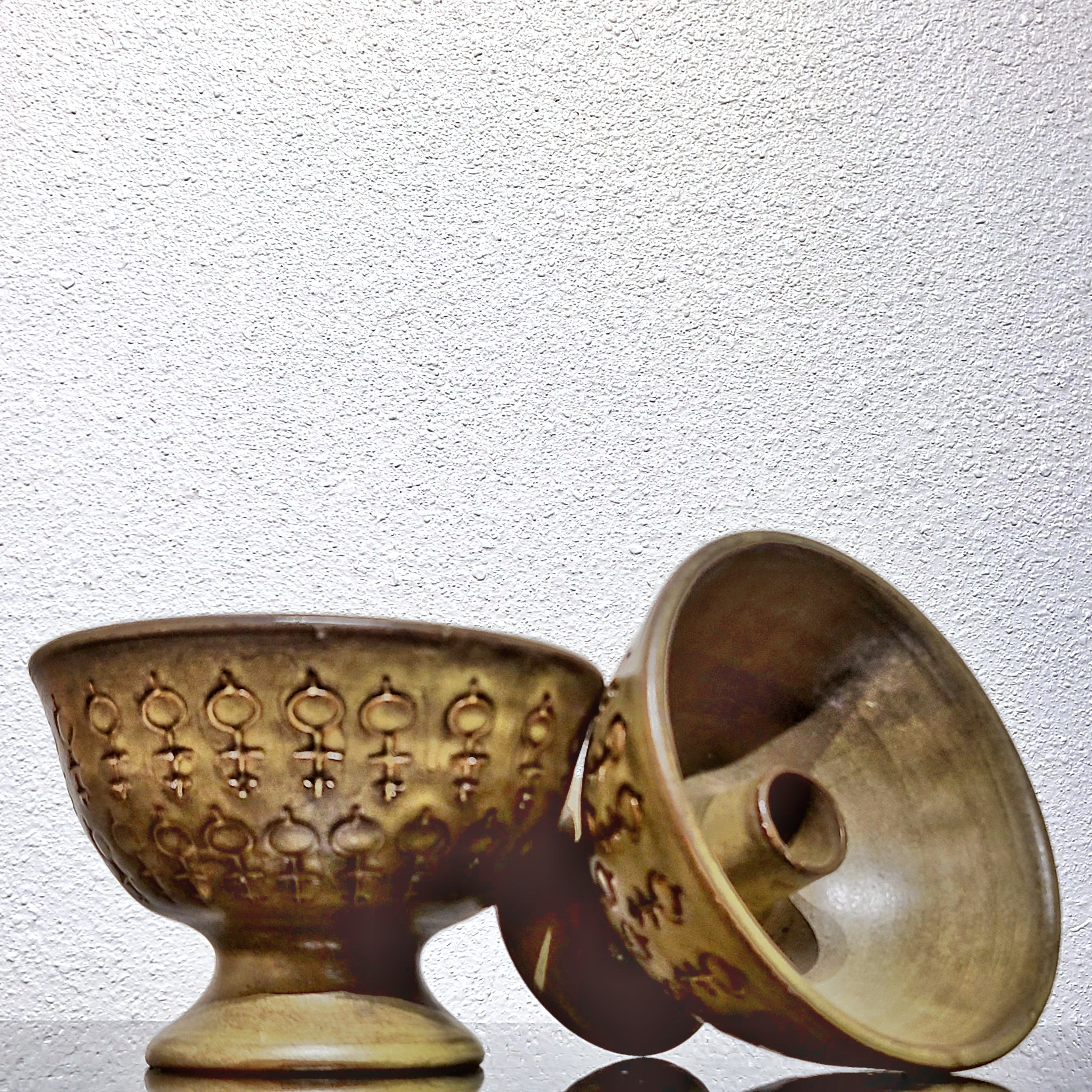 OLIVE GREEN BITOSSI ‘KEY’ DÉCOR CANDLE HOLDERS