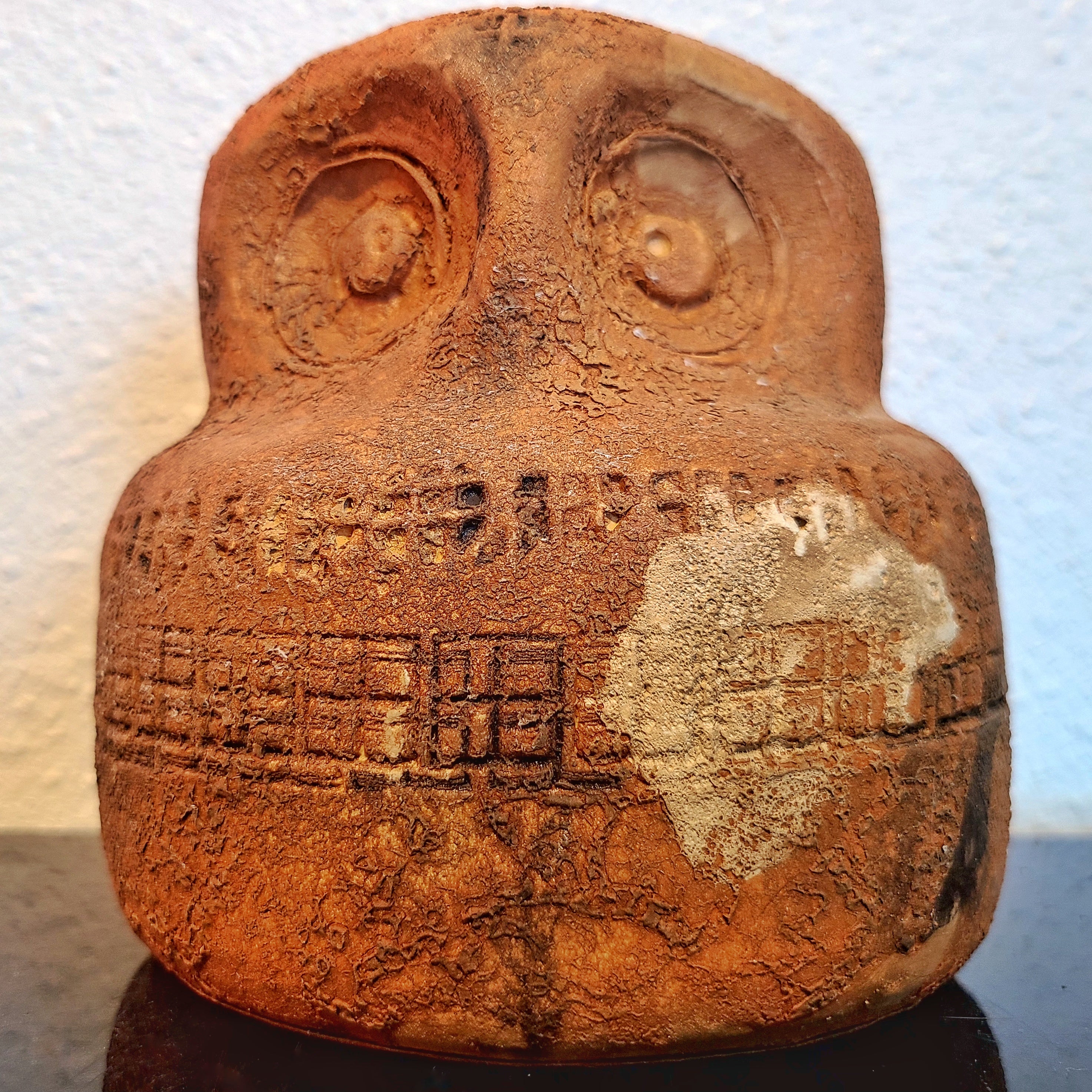 ‘SCAVO’ DÉCOR OWL BY ALDO LONDI FOR BITOSSI CERAMICHE