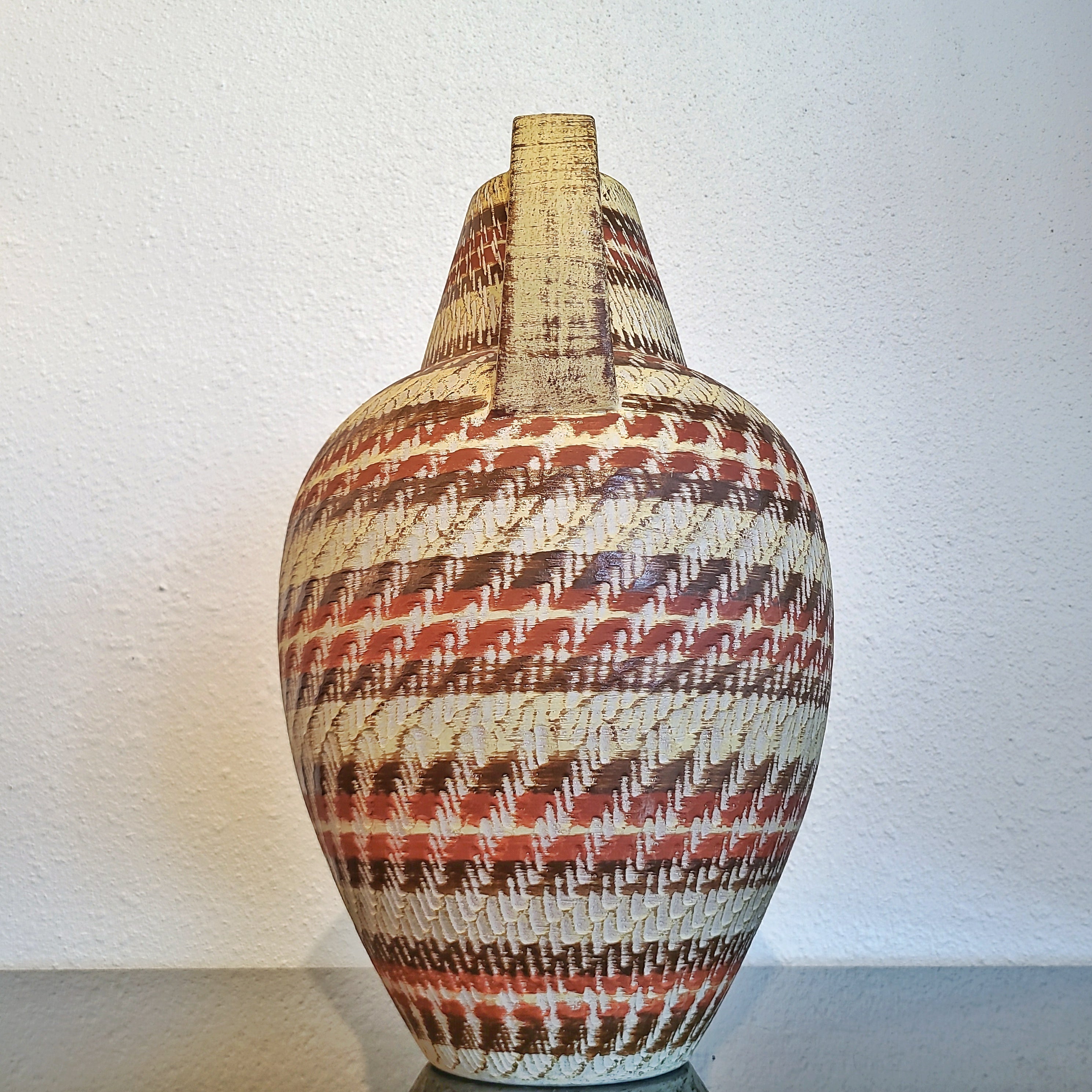 DÜMLER & BREIDEN  FAUX “KLINKER” FLOOR VASE Nr. 285/45