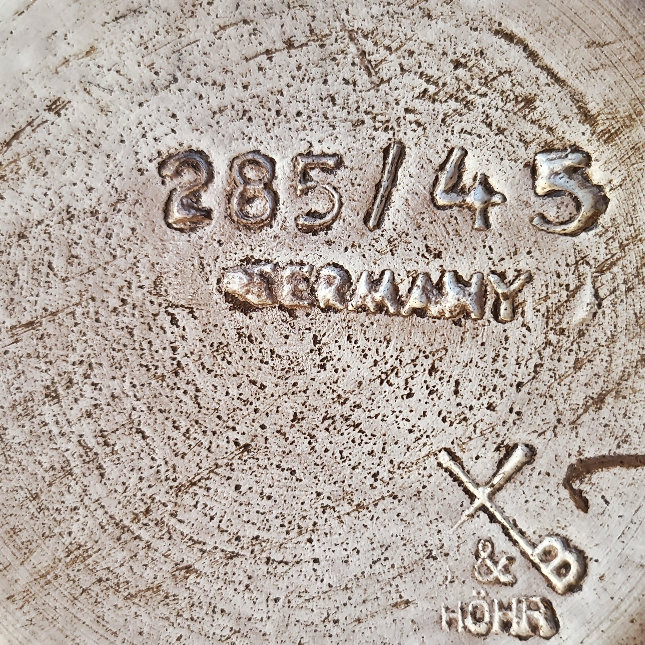 DÜMLER & BREIDEN  FAUX “KLINKER” FLOOR VASE Nr. 285/45