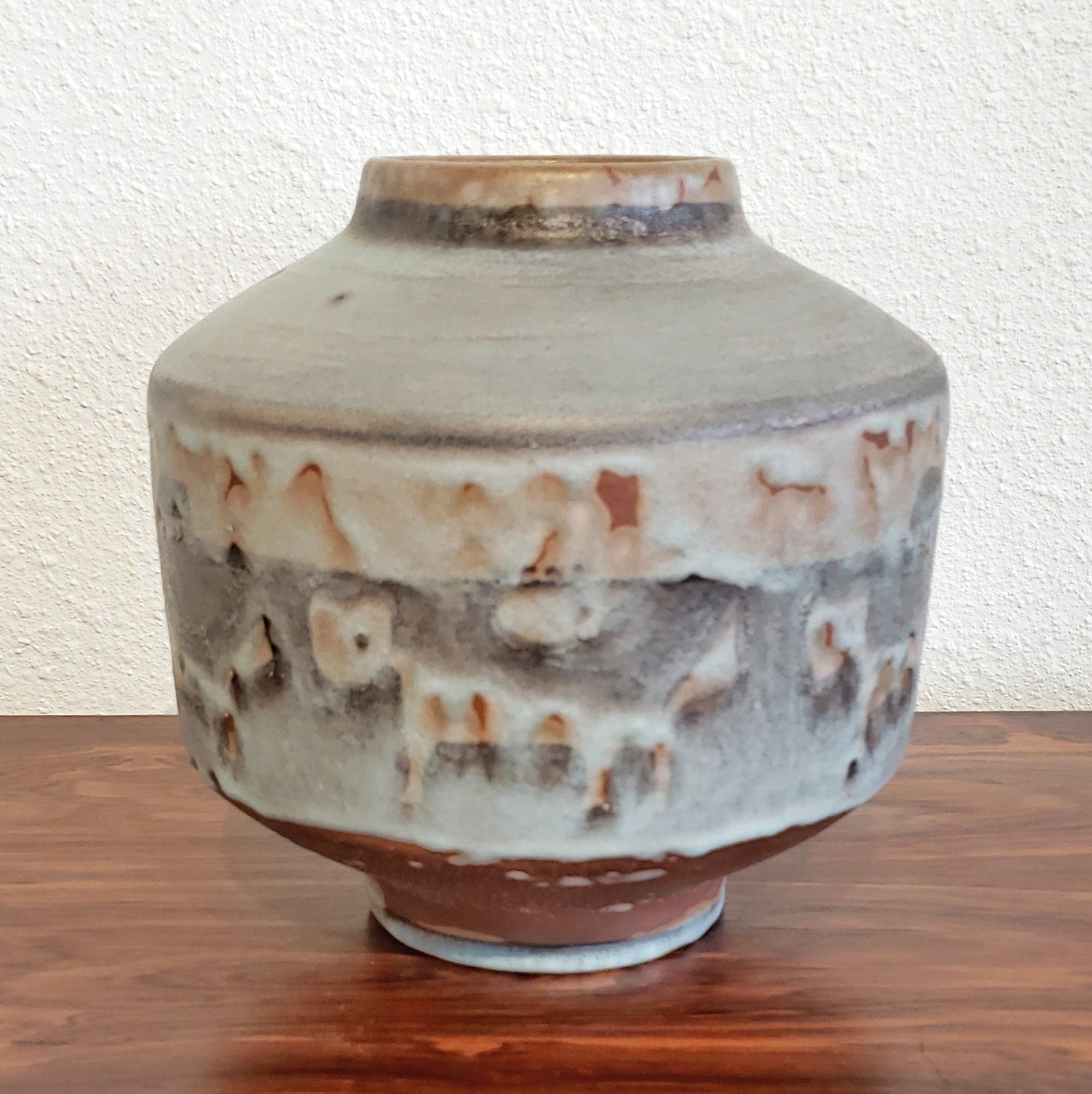 EVA FRITZ-LINDNER STUDIO VASE