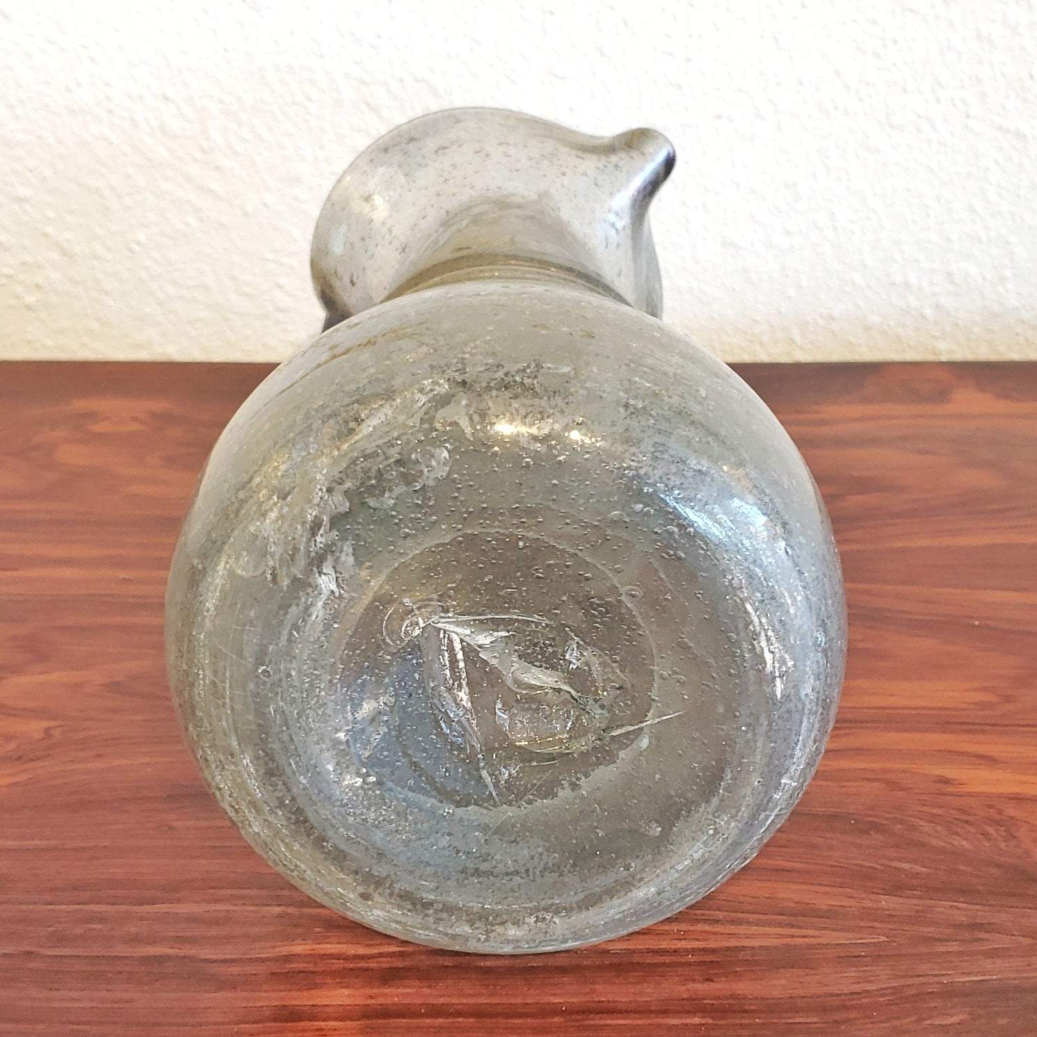 ROMAN STYLE SCAVO PITCHER VASE BY SEGUSO