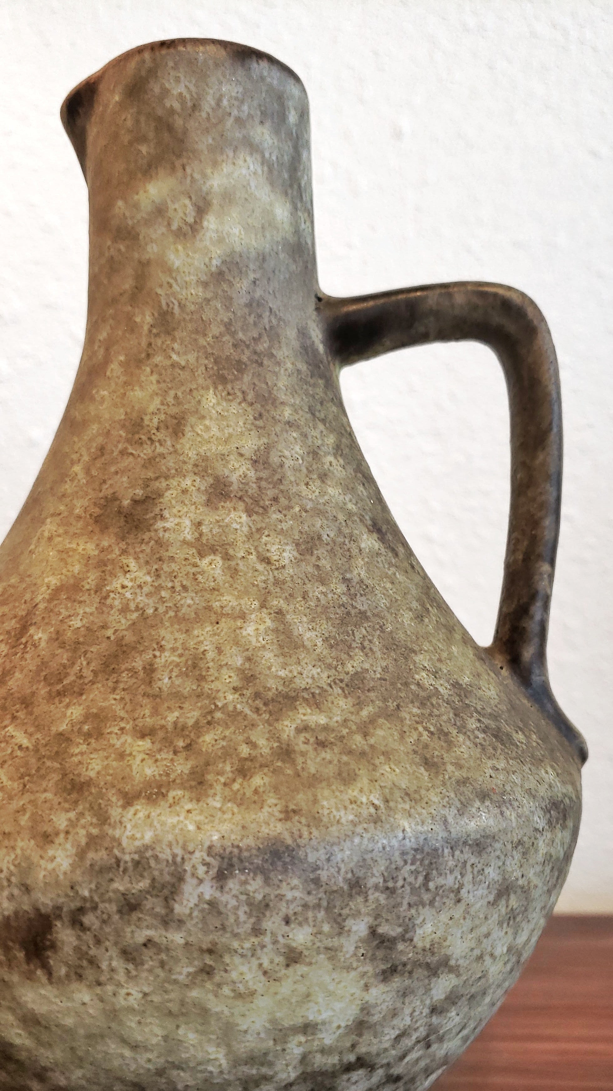 HANNS WELLING FOR CERAMANO ‘ELBA’ JUG VASE Nr. 212 (25 cm)