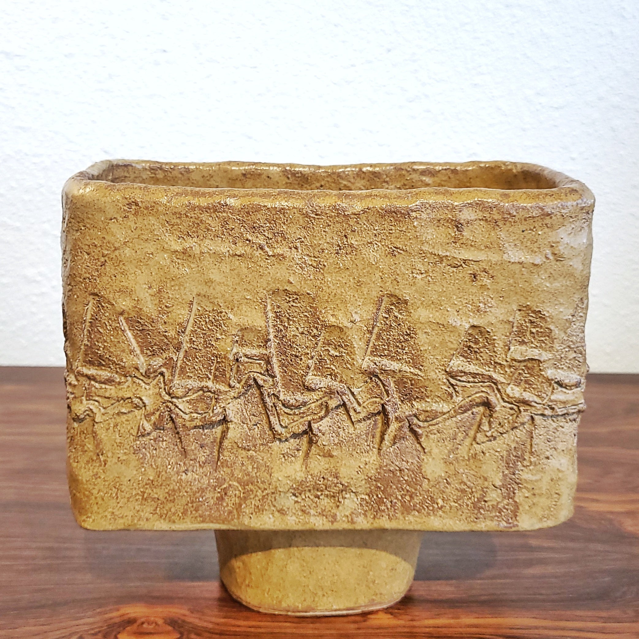 HANDMADE RECTANGULAR WABI-SABI STYLE IKEBANA VASE
