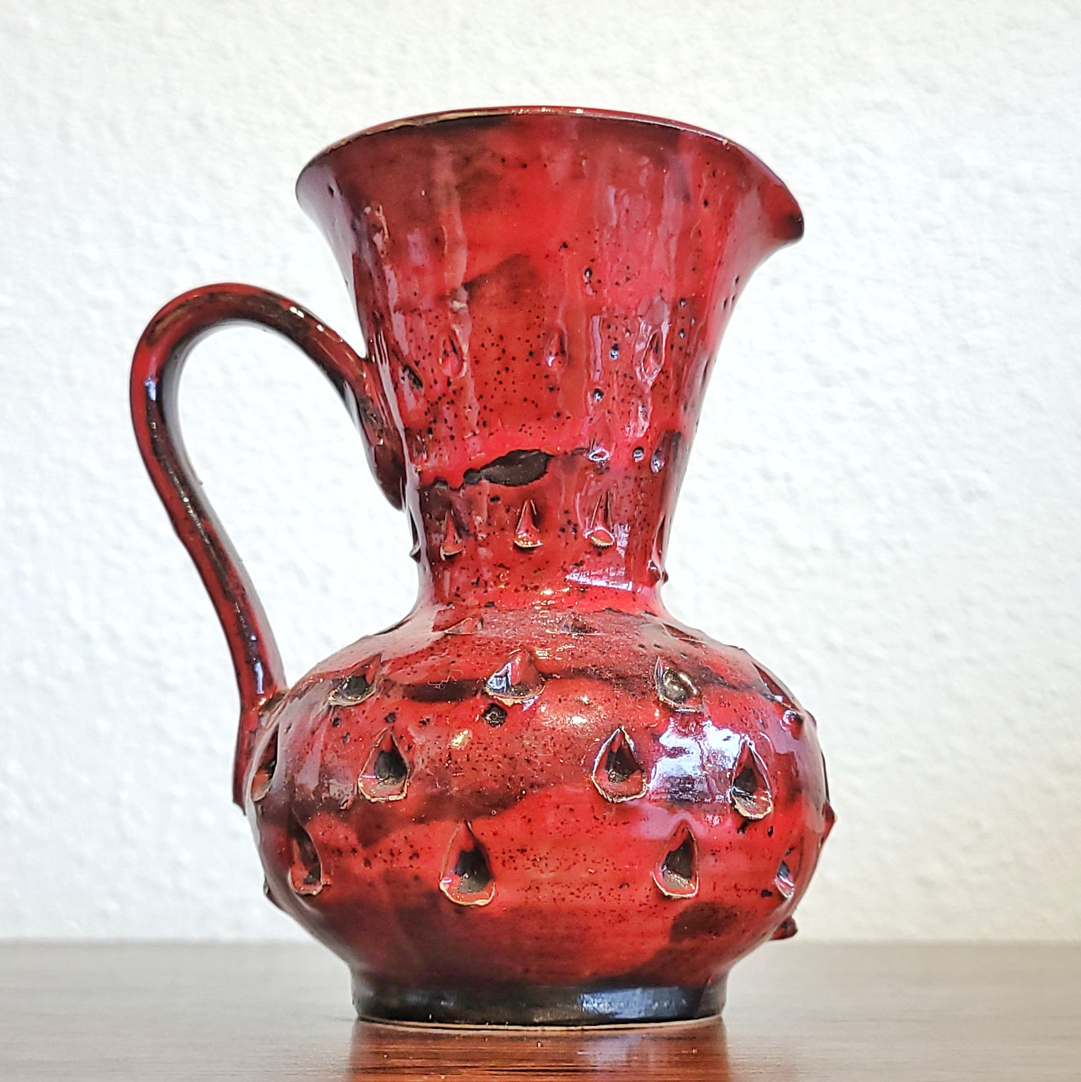 RED ITALIAN ‘COMO’ DÉCOR PITCHER VASE (HANDMADE)
