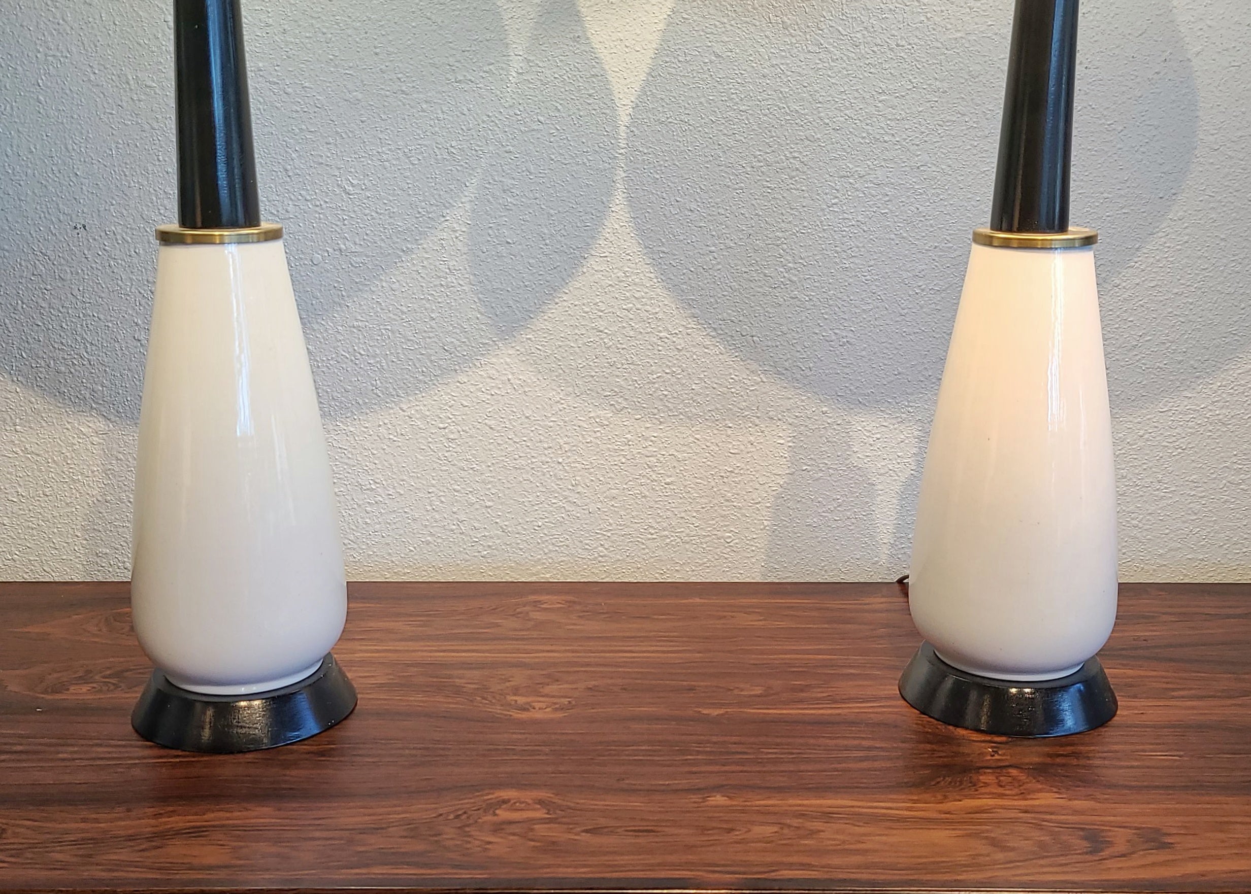 ’50s ÜBELACKER KERAMIK BLACK AND WHITE TABLE LAMPS 2016/25