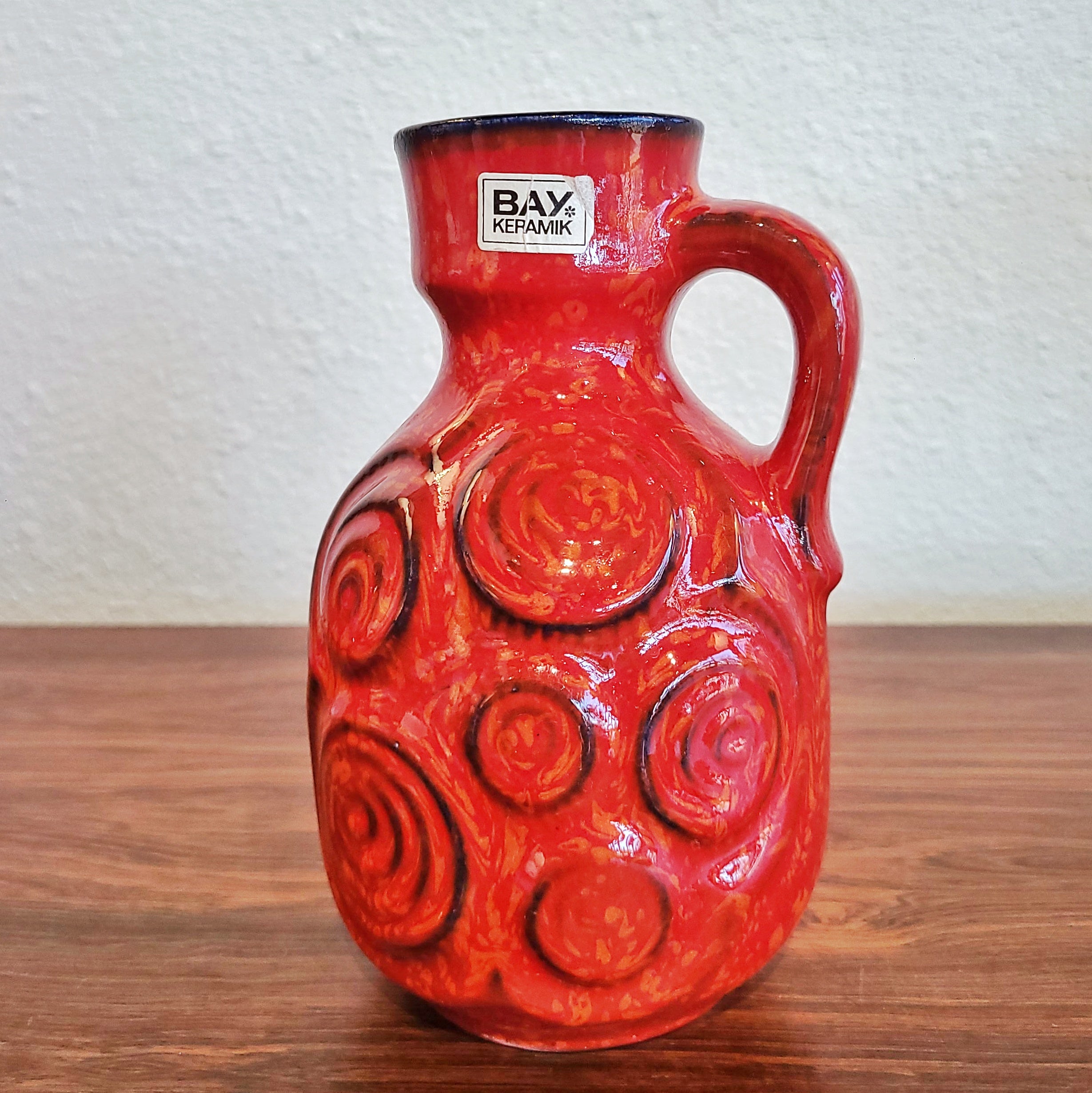 BAY KERAMIK RELIEF DÉCOR ‘TÖPFERMEISTER’ SERIES VASE Nr. 85/17