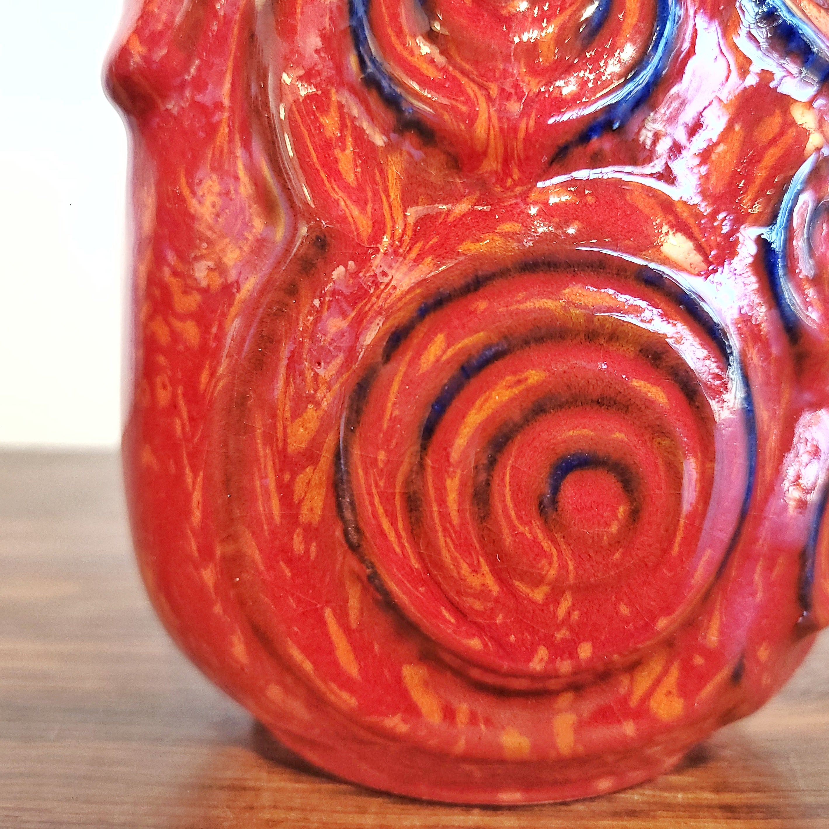 BAY KERAMIK RELIEF DÉCOR ‘TÖPFERMEISTER’ SERIES VASE Nr. 85/17