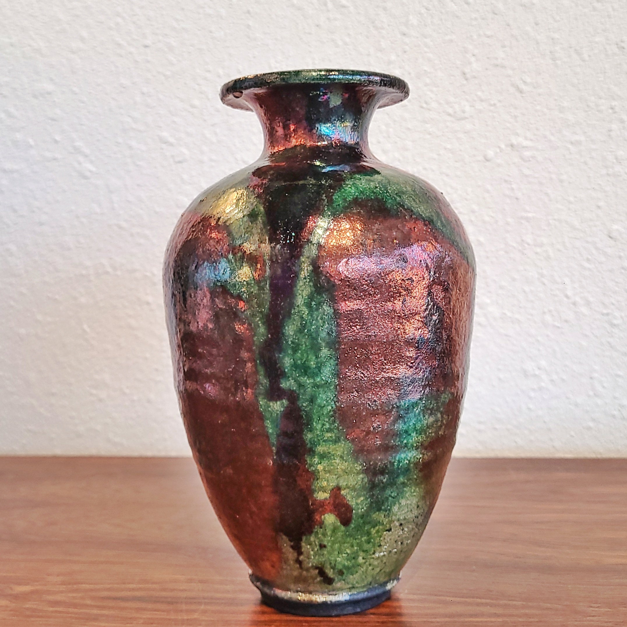 SIGNED IRIDESCENT RAKU-FIRED VASE (NOT WATERTIGHT)