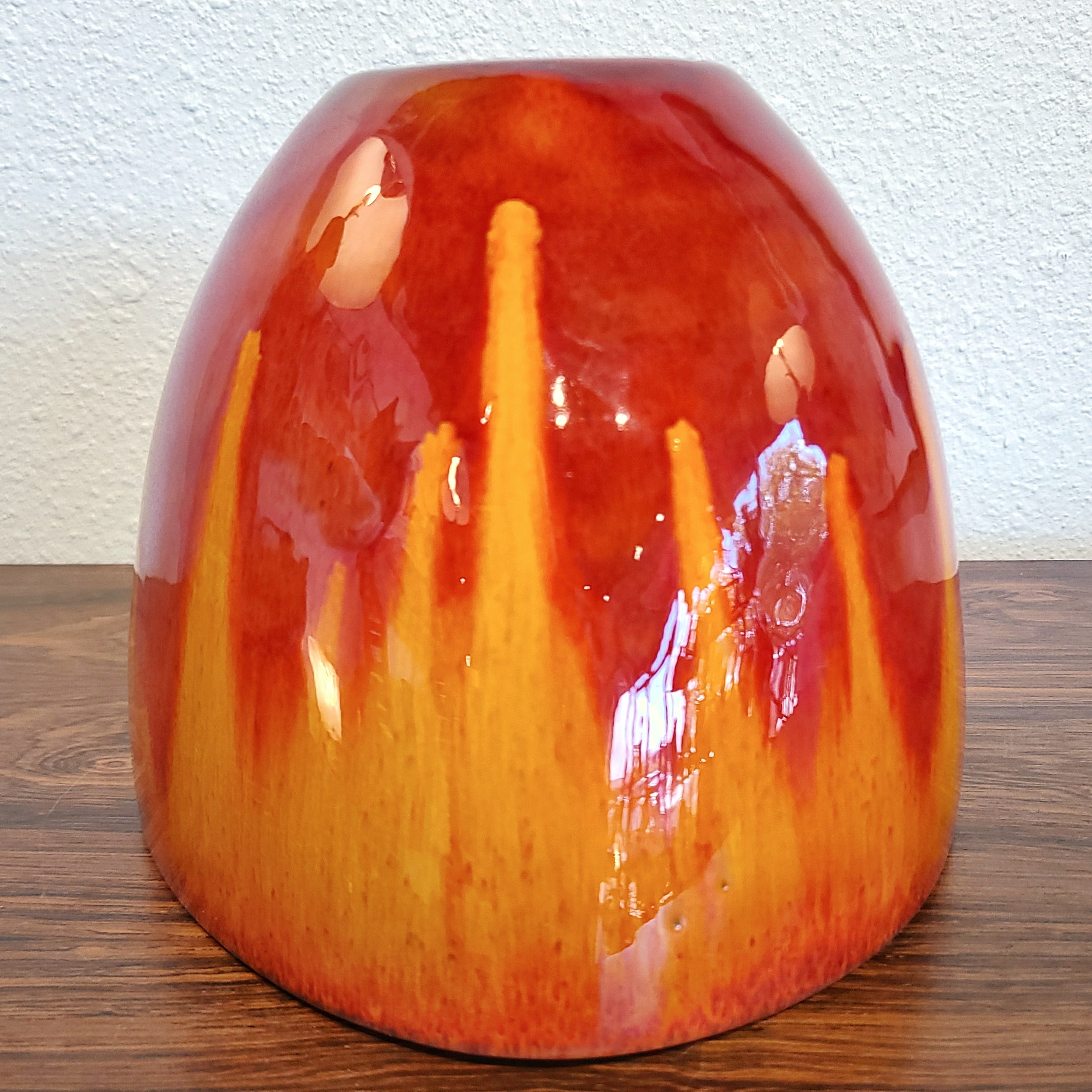 WILLIAM & POLIA PILLIN FLAMBÉ BOWL OR CACHEPOT