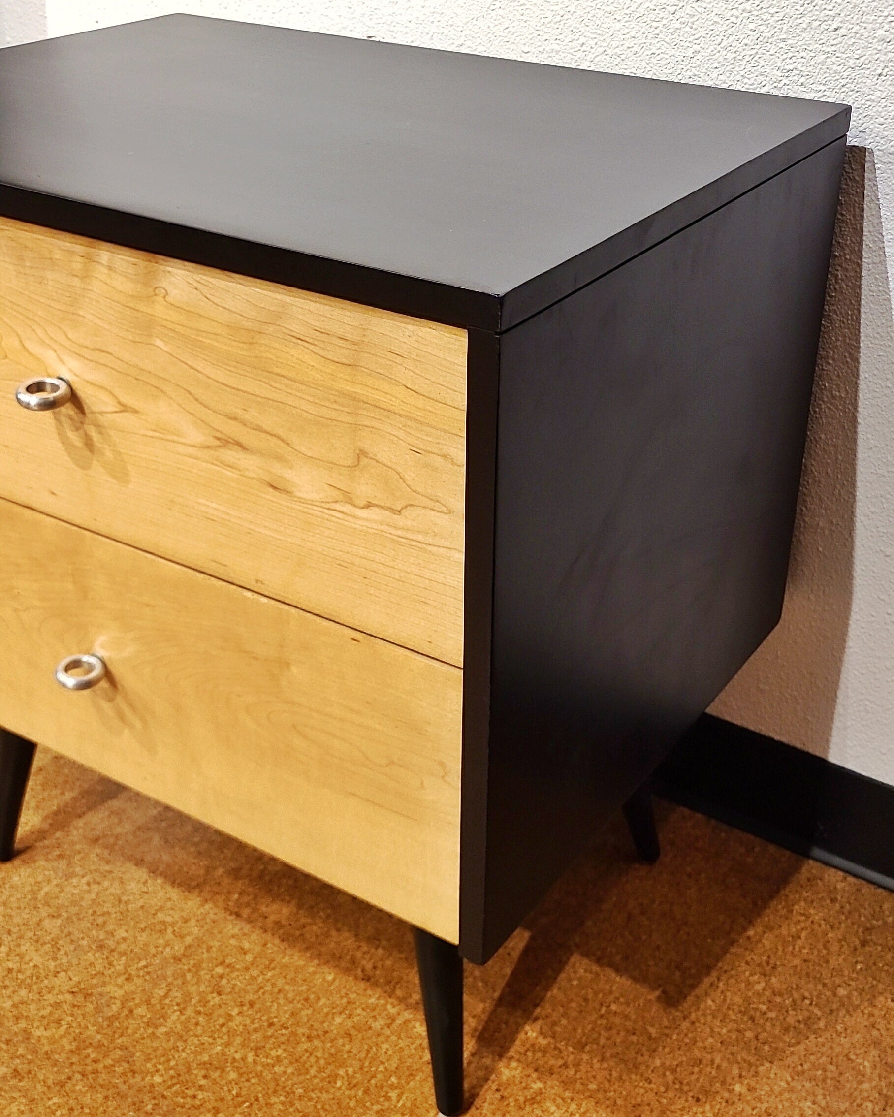 MAPLE ‘PLANNER GROUP’ NIGHTSTAND BY PAUL McCOBB  FOR WINCHENDON