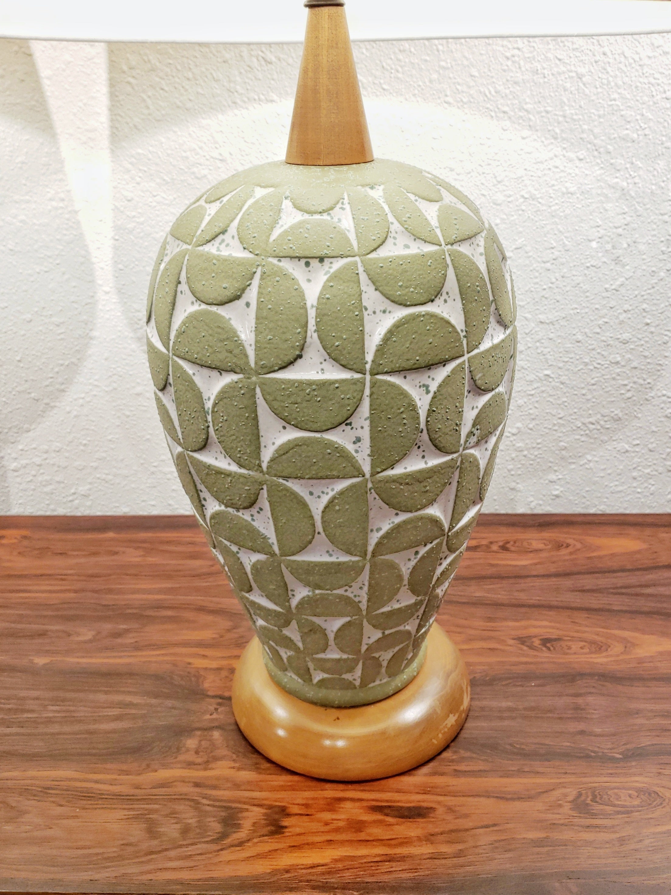 1960s SCULPTED GEOMETRIC RELIEF TABLE LAMPS